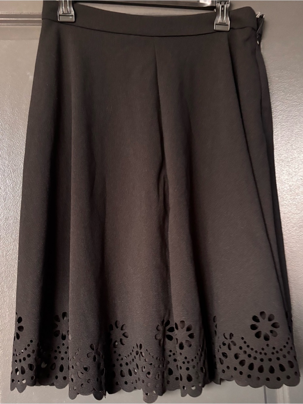 SHEIN Black Circle Skater Skirt with Laser-Cut Floral Hem